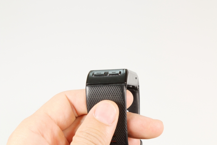 Боковые кнопки часов Garmin Vivoactive HR