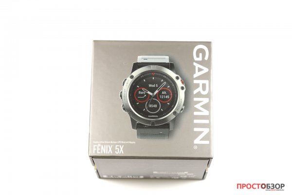 Передняя сторона коробки часов Garmin Fenix 5X - распаковка Передняя сторона коробки часов Garmin Fenix 5X - распаковка