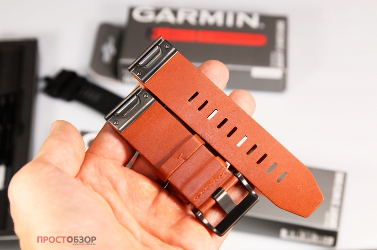 Вид сзади - Кожаный ремешок QuickFit 26 Watch Bands Вид сзади - Кожаный ремешок QuickFit 26 Watch Bands