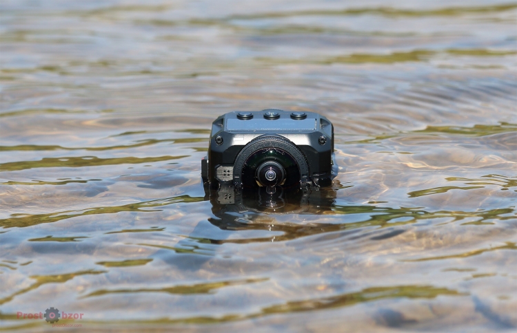 Водонепроницаемость экшн-камеры Garmin Virb 360 Водонепроницаемость экшн-камеры Garmin Virb 360