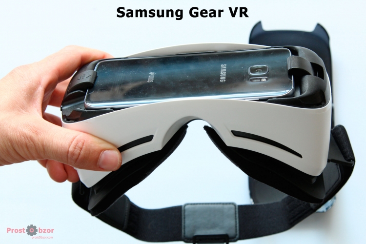 Очки виртуальной реальности Samsung Gear VR Очки виртуальной реальности Samsung Gear VR