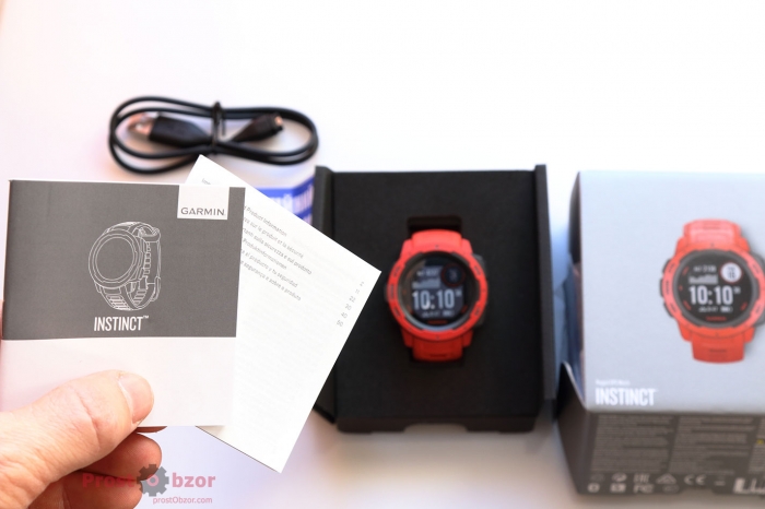 Что в коробке Garmin Instinct Что в коробке Garmin Instinct