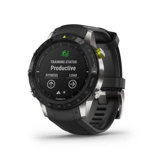 Часы Garmin MARQ - крупный план Часы Garmin MARQ - крупный план