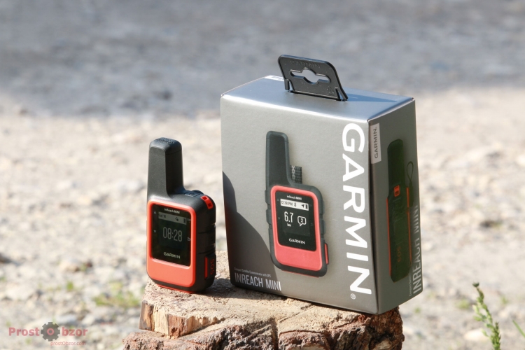 Распаковка Garmin InReach MINI -вид сбоку Распаковка Garmin InReach MINI -вид сбоку