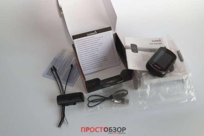 Комплектация GPS навигатора Garmin Etrex Touch 35