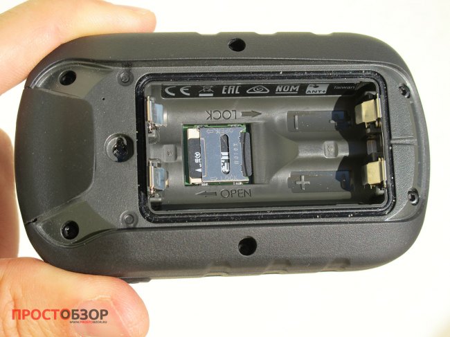 Задняя часть без батареек GPS навигатора Garmin Etrex Touch 35