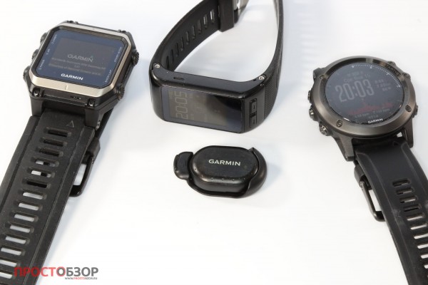 Подключенные часы к шагомеру Garmin Foot pod