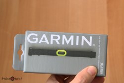 Распаковка и комплектация Garmin HRM-Pro спереди