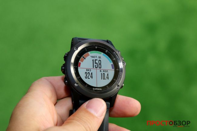 Поле частота шагов для пробежки в часах Garmin Fenix 3 HR после подключения пульсометра Garmin HRM-RUN