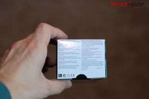 торцевая часть часть коробки кардио-монитора для плавания Garmin HRM Swim