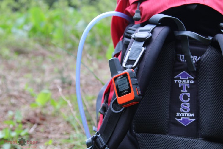 Крепления на рюкзаке коммуникатора Garmin InReach MINI
