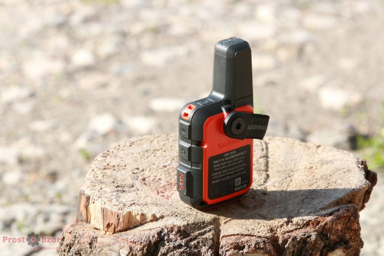 Ушко для крепления карабина в корпусе Garmin InReach MINI
