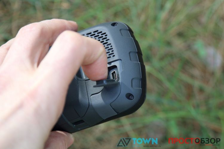 мини USB GPS навигатора Garmin Monterra