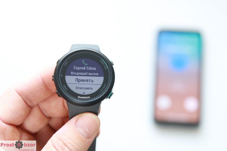 Прием звонков в часах Garmin Swim 2