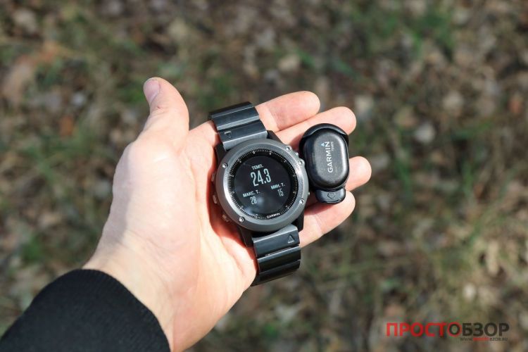 Датчик температуры Garmin Tempe вместе с часами Fenix 3