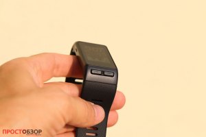 Корпус и кнопки часов Garmin Vivoactive HR