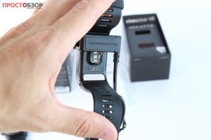 garmin-vivoactive-hr-usb_cabel-3