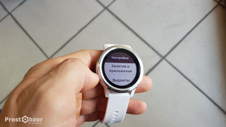 Русский интерфейс часов Garmin Vivoactive 3