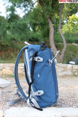 Крепление держателя в рюкзаке