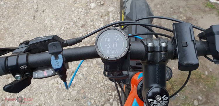 Установка часов SUUNTO 9 Baro на руле велосипеда