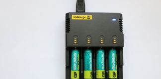 Обзор зарядного устройства Nitecore Intellicharger i4 v.2